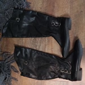 Pink and pepper knee 👢 boots ♥️